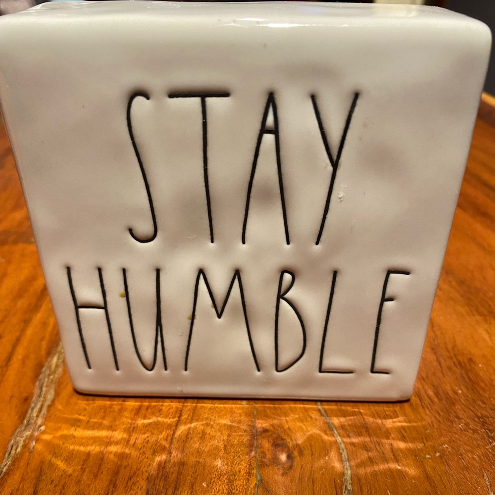 Rae Dunn‎ Stay Humble/Be Kind desk block